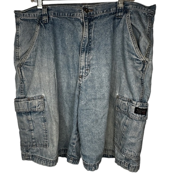 Wrangler Denim Shorts - Picture 1 of 5